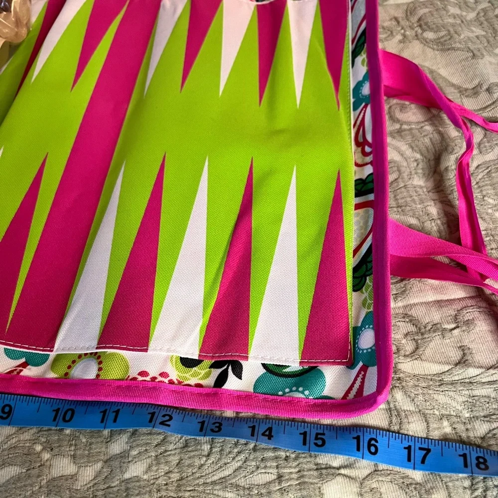 Backgammon On The Go Game Paisley print NWT